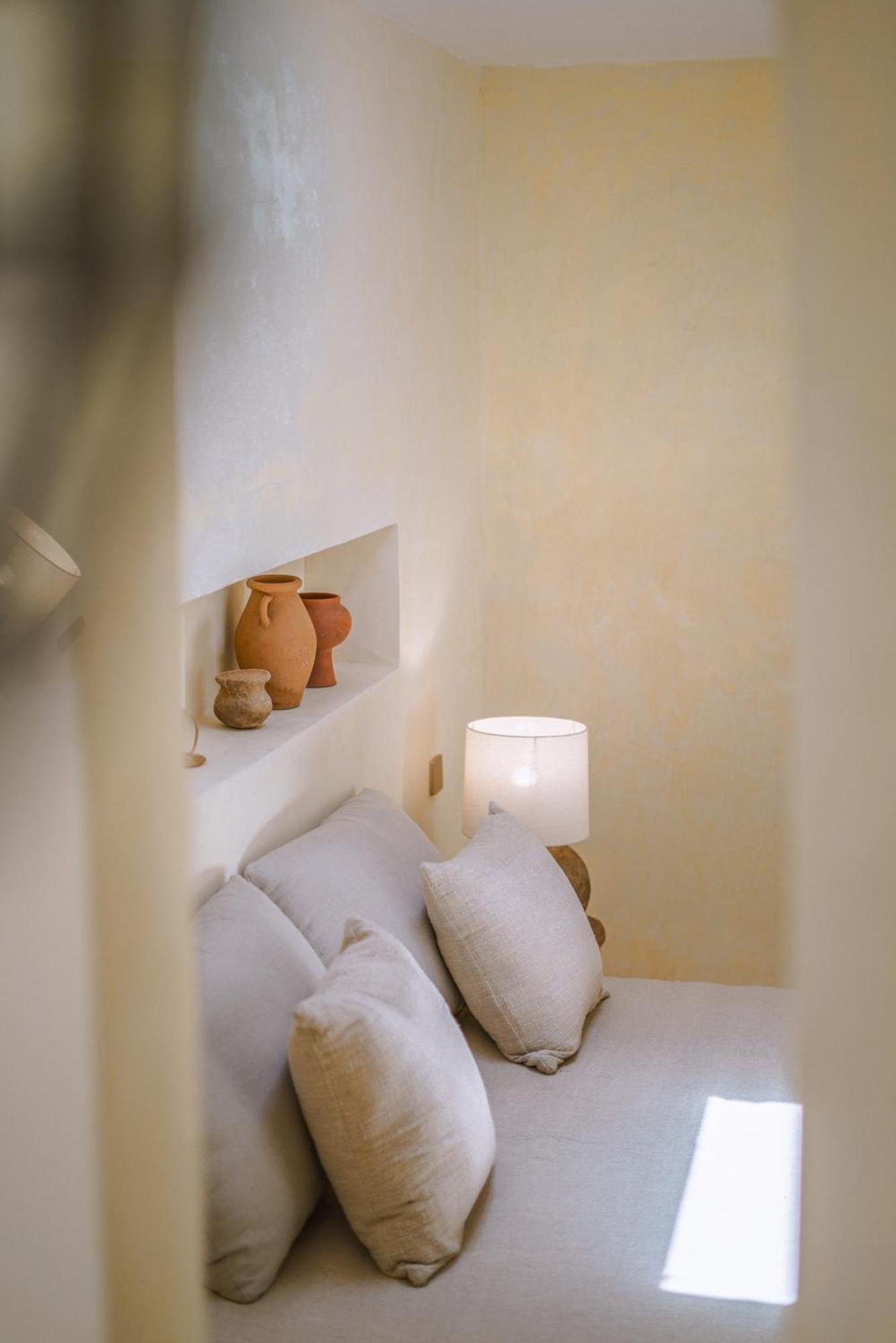 קנגו Villa Stella: 2Br Vibrant Mediterranean Oasis מראה חיצוני תמונה