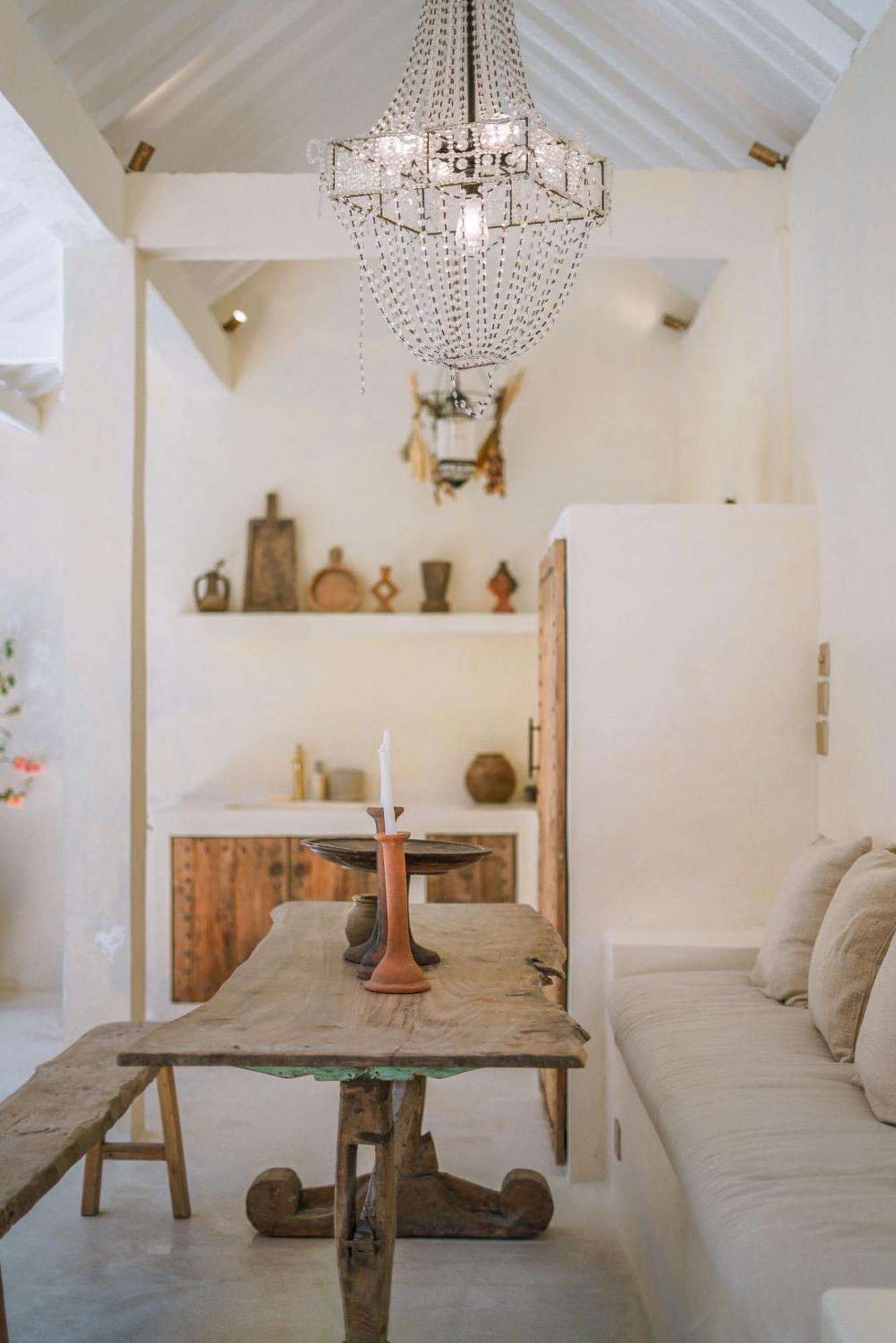 קנגו Villa Stella: 2Br Vibrant Mediterranean Oasis מראה חיצוני תמונה