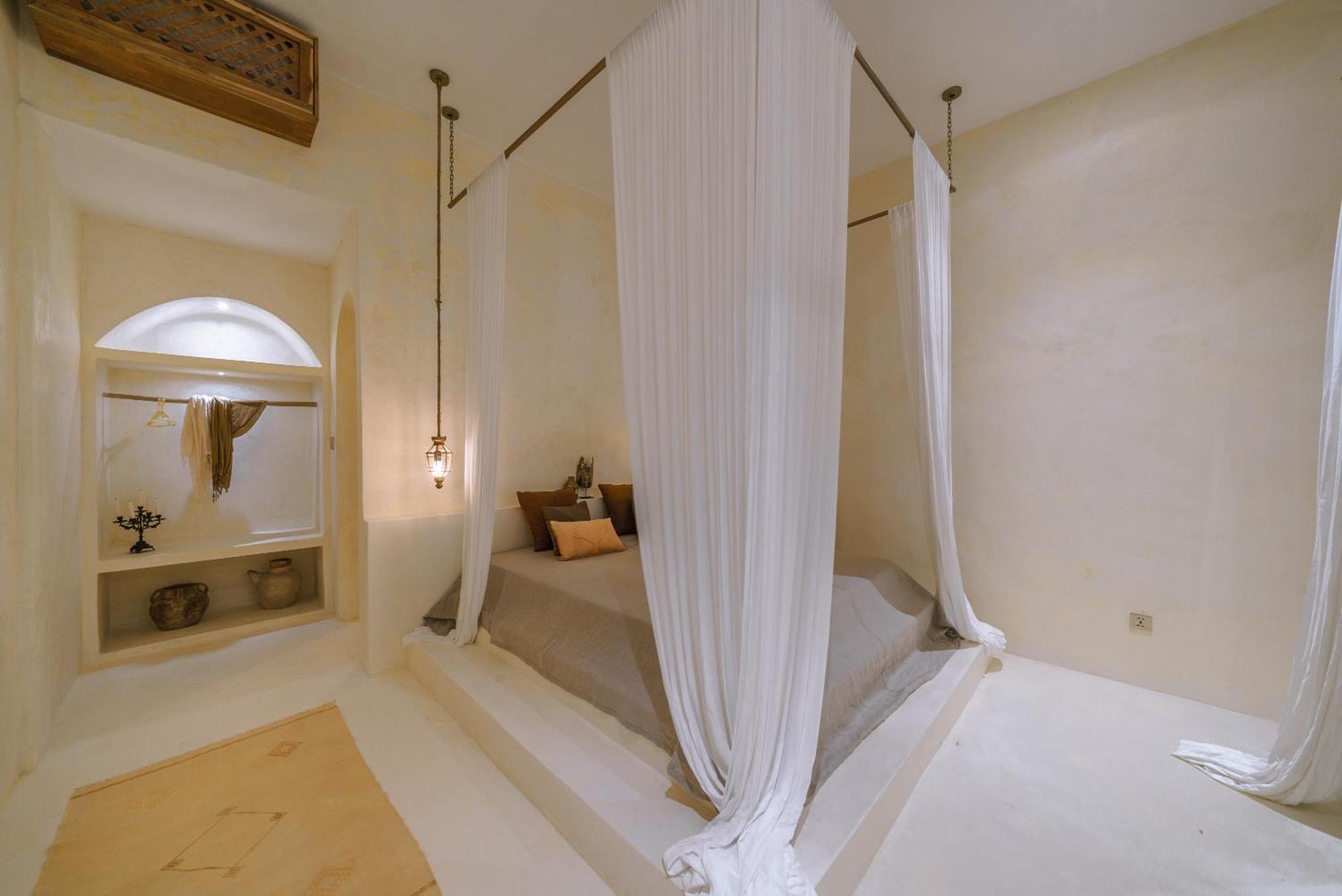 קנגו Villa Stella: 2Br Vibrant Mediterranean Oasis מראה חיצוני תמונה