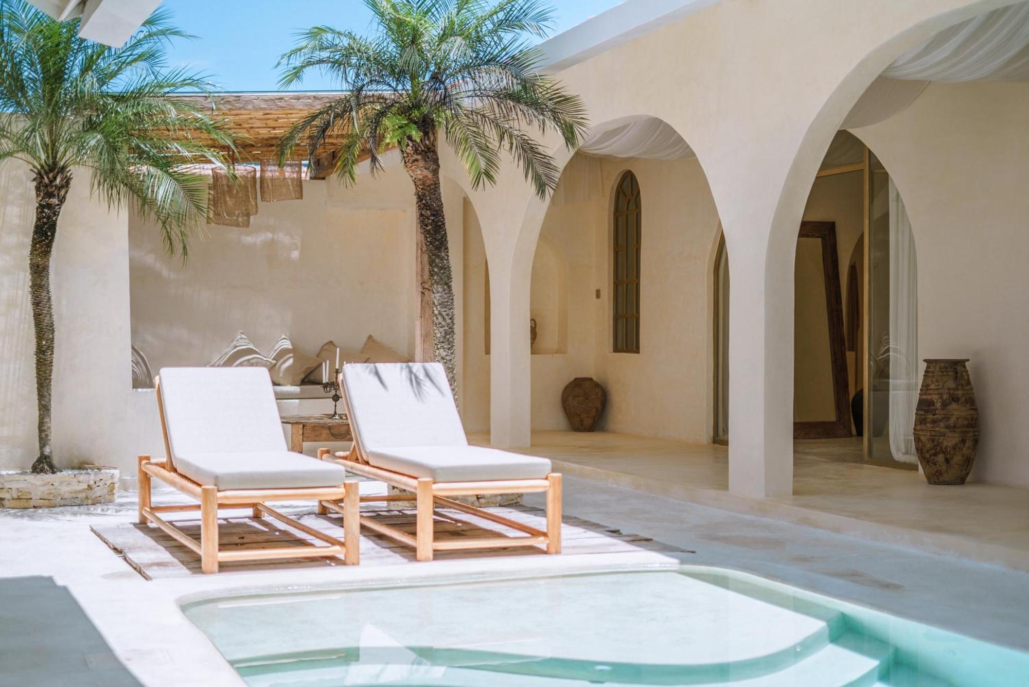 קנגו Villa Stella: 2Br Vibrant Mediterranean Oasis מראה חיצוני תמונה
